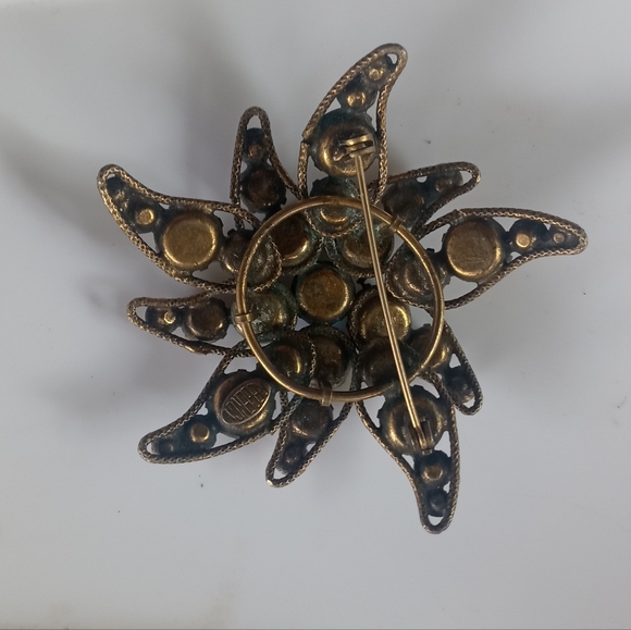 Regency Signed VTG Citrine AB Colored Crystal Rhinestones Star Flower Brooch - Picture 8 of 13